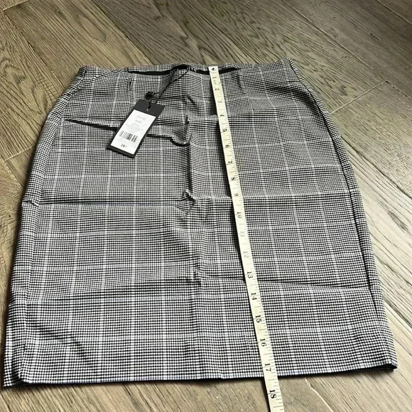 ✨🆕dynamite🆕✨ | Elle blue  plaid mini skirt - Picture 10 of 10